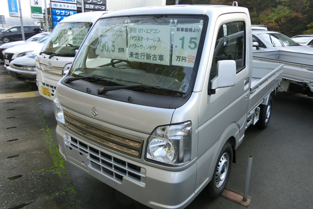 【90.5万円】 スズキ　キャリイ　KC 4WD 5MT車