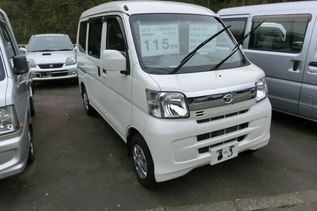 【115万円】ダイハツ　ハイゼットカーゴ　クルーズ　4WD 4AT車